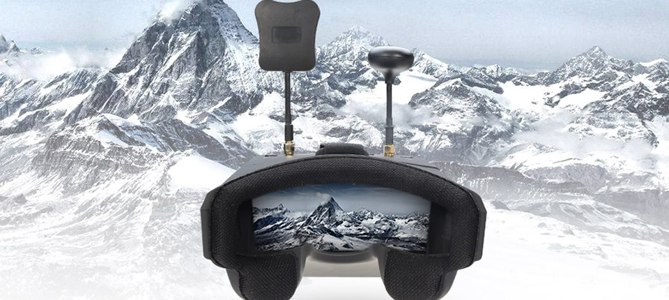 4 7 - Eachine EV800D FPV Goggles: Beyond Expectations for Immersive Flight Experience