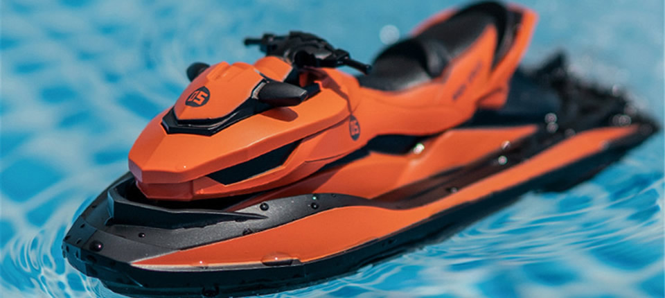 7 3 - Banggood.com Review - SMRC-M5-2 4G Electric RC Boat Double Motor RTR Ship Model Toy